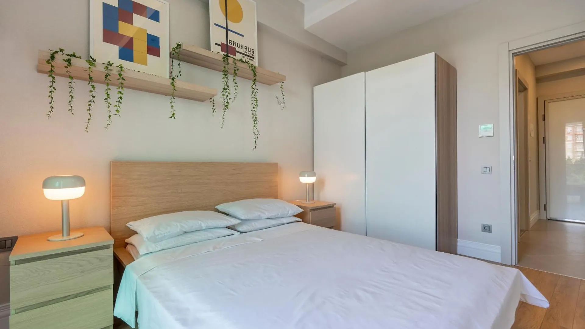 Chich 1-Bed Free Pool, Spa, Fast Wifi Fitness & Beach Access Aksu  公寓